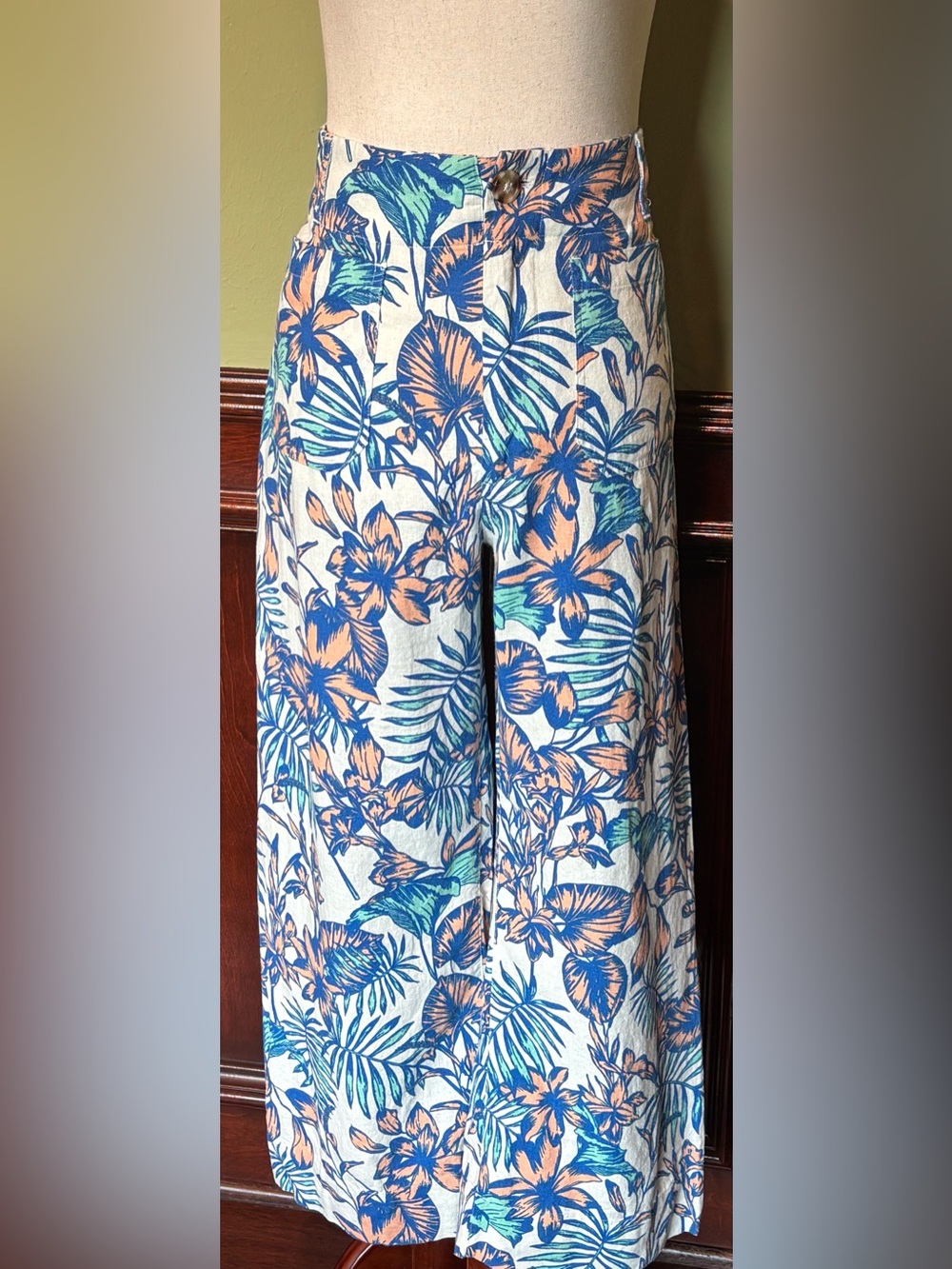 Velvet brand- Tropical Floral Wide-Leg Pants in Blue & Peach